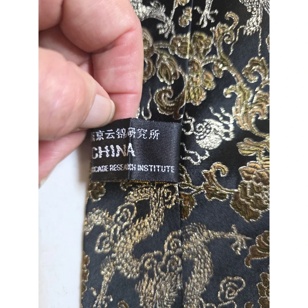 Nanjing Yun Brocade Research Institute Mens Black Gold Metallic Silk Dragon Tie